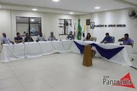 Plenário homenageia Genivaldo Marques de Paula